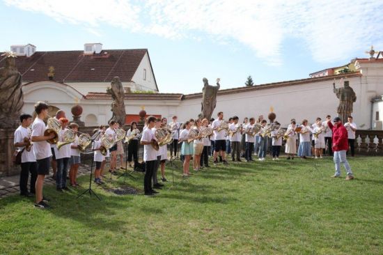 Halali Show Klášter 2018 / video
